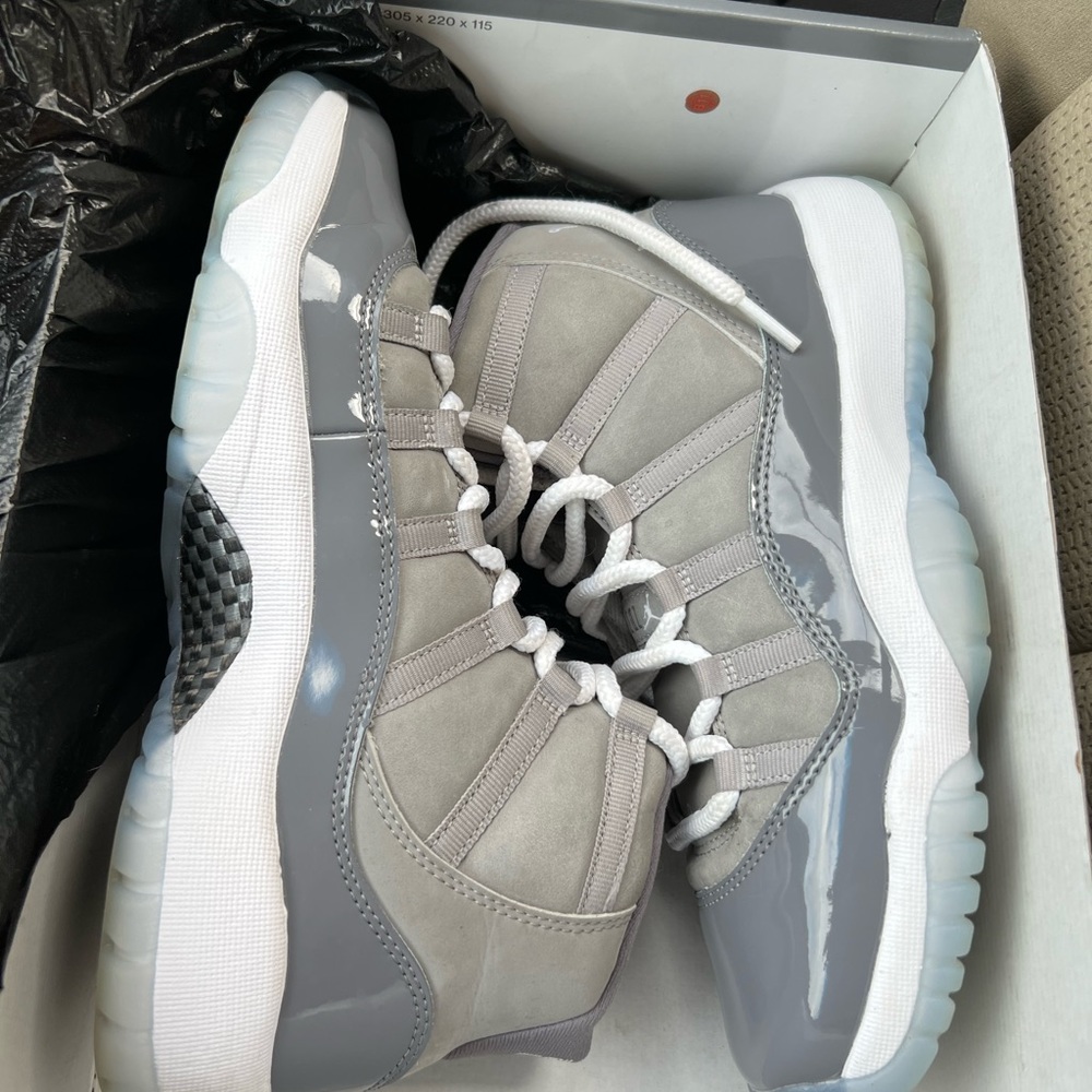 Air Jordan 11 “Cool Grey”, Size 6.5. Lightly Used Condition, Super Clean.